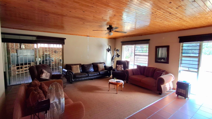 4 Bedroom Property for Sale in Sasolburg Ext 4 Free State